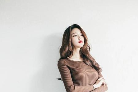 形容身材曲线好的诗句