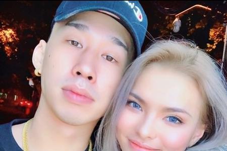 naomi康雅馨什么星座