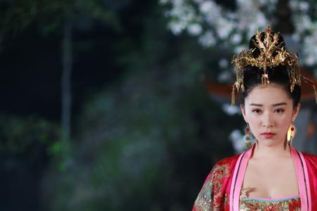 通天狄仁杰女主角是谁