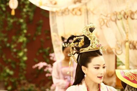 封神英雄榜怎么有两个妲己