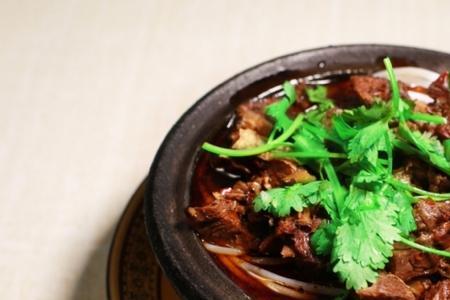 砂锅炖牛肉不炒牛肉的做法