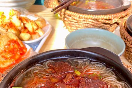 红烧牛肉粉丝砂锅的做法