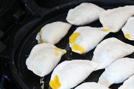冻饺子在电饼铛里能抗熟吗