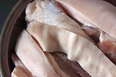 瘦肉含胶原蛋白吗