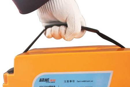 电动车电池怎样蓄电的
