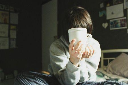 情愫被你牵绊是什么意思