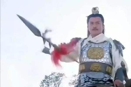 薛仁贵他爹为什么叫薛雄