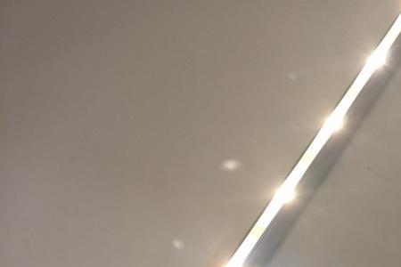 挂衣杆灯带怎么走线