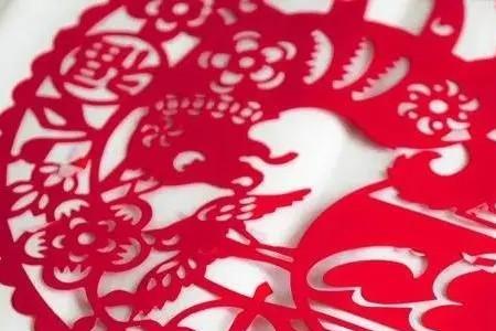反映民间生活的应是应还是映