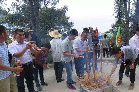 先人去世第一个月什么时候祭祀