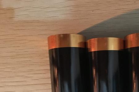 红酒的胶皮塞怎么开