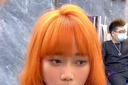 人的头发为什么会有橙色