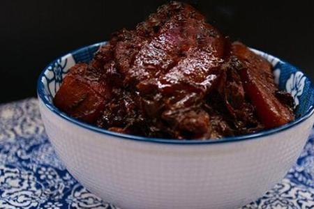 李子干炒肉最好吃的做法