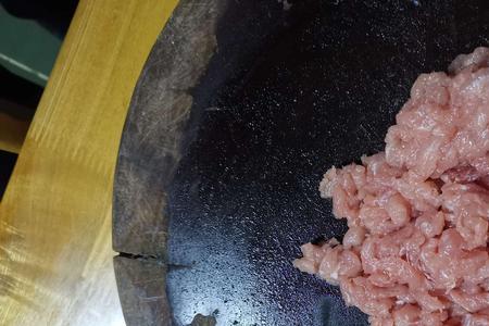 初一可以剁肉吗