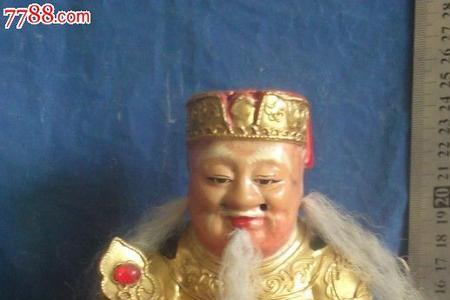 金元宝戴左手还是右手
