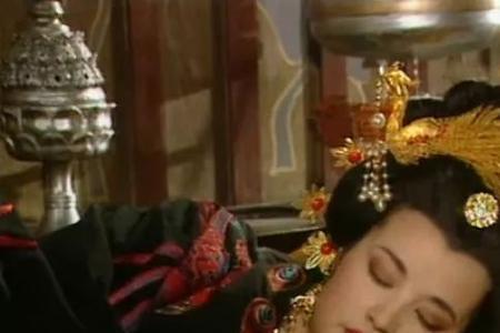 唐高宗死的时候武则天多少岁