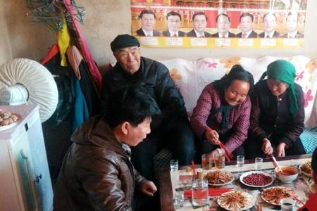 初一不探亲什么意思