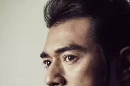 40多岁的男人很帅用什么词形容