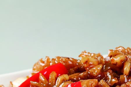 鸽子烧牛鞭是什么意思