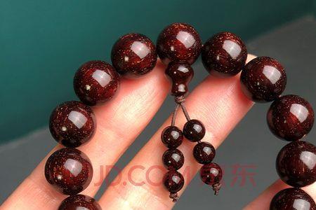 小叶紫檀包浆后可以随意戴吗
