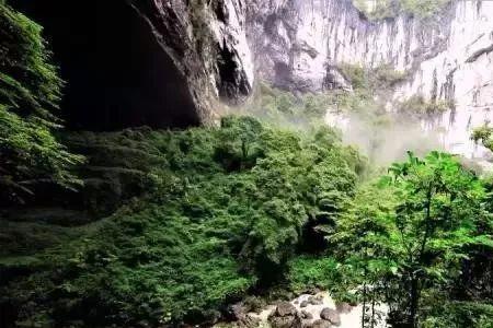 蚀洞的意思