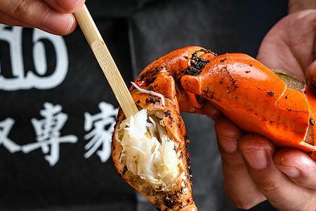 小螃蟹吃生肉行吗