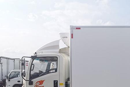 4.2米冷藏车加氟加多少