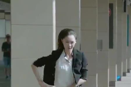 谍海追踪园丁真实身份