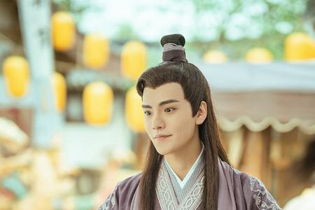漂亮书生毕雯珺是男主吗