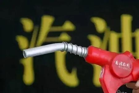 每天通勤40公里买油车还是电车