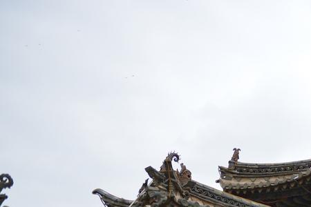 贤者辟世其次辟地是什么意思