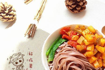 辣子茄丁拌面的做法