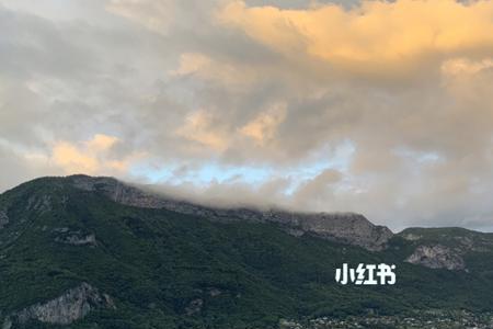 萨瓦尔湖空间形态的形成原因