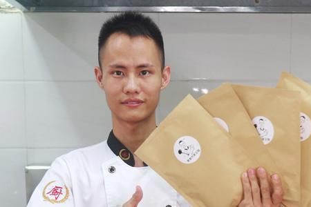 葱爆牛肉卷王刚