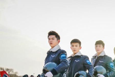 少年飞行员中倪妮扮演谁