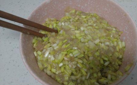 蒜黄胡萝卜饺子怎么做好吃