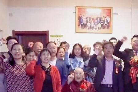 外公去世可以参加别人的婚礼吗