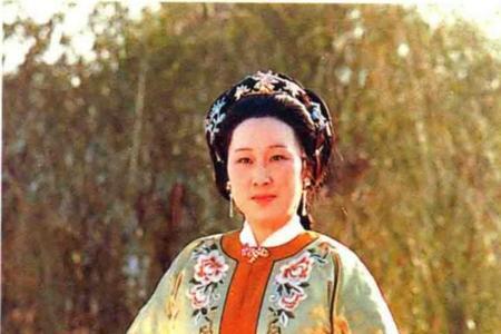 高鹗薛姨妈结局