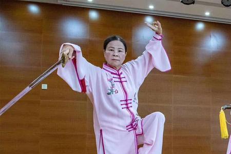 拳艺高超成语