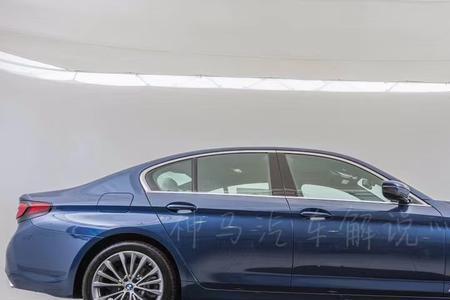 宝马530i gt算是什么车