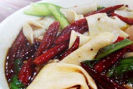 板面卤蛋豆腐卷做法