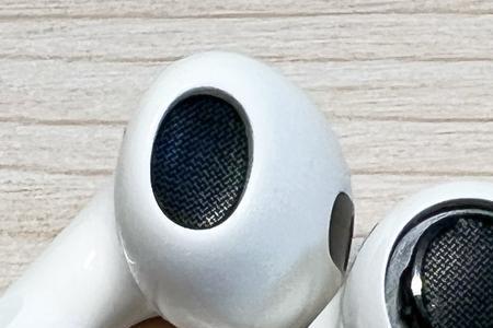 苹果耳机声音外露正常吗