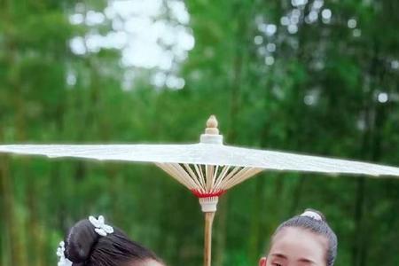 一群小孩演的古装剧