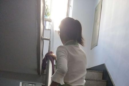 20岁当保洁阿姨辛苦吗