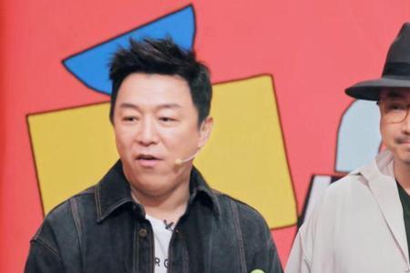 黄渤脱口秀是谁配音