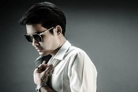 形容男人无耻的成语