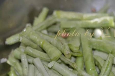 凉拌红芸豆角