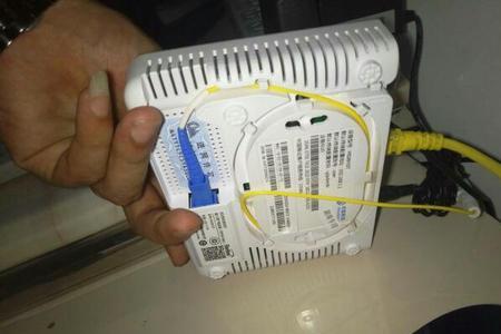 移动更换路由器后怎么重新连接