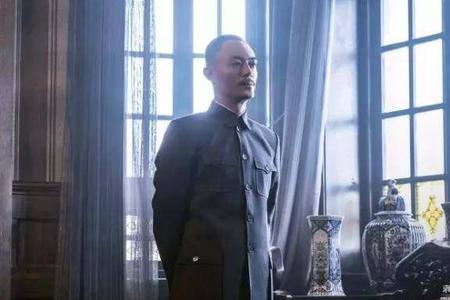 建国大业李易峰演谁