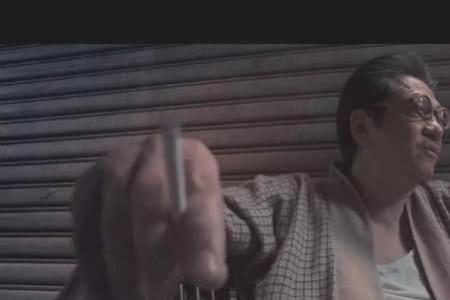 音容宛在能形容男的吗